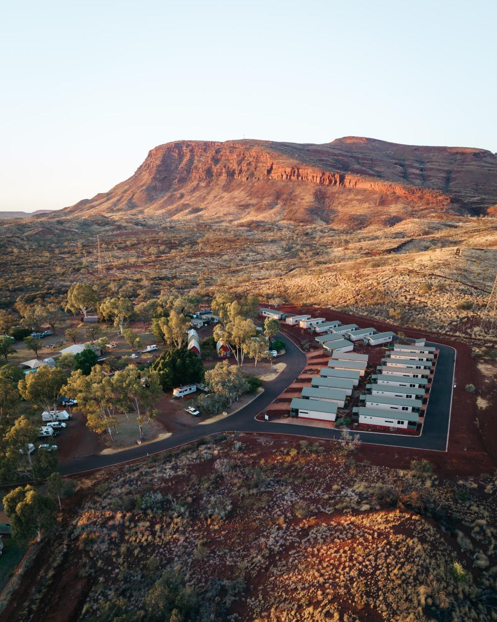 Tom Price Tourist Park Hotel Exterior photo