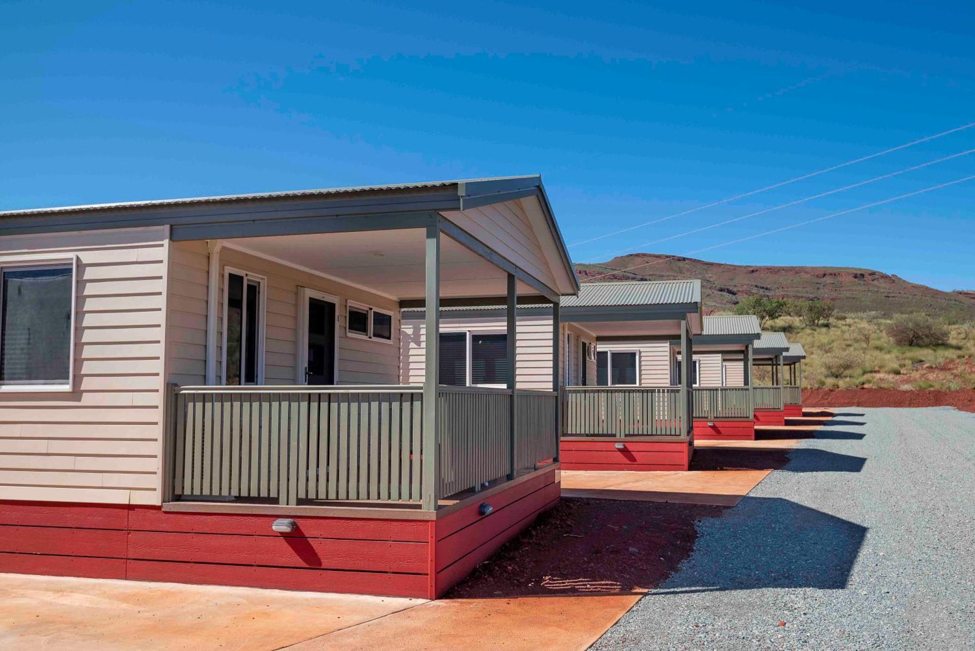 Tom Price Tourist Park Hotel Exterior photo