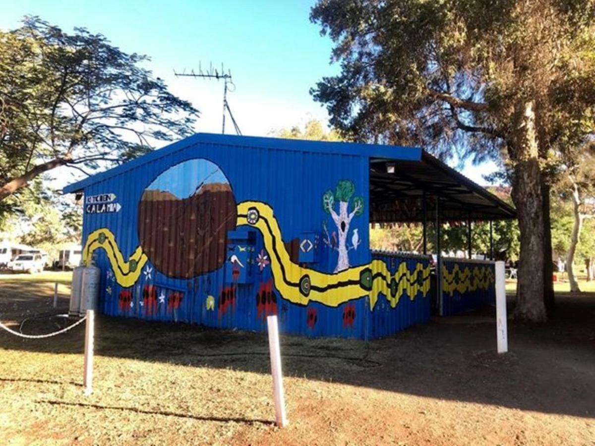 Tom Price Tourist Park Hotel Exterior photo